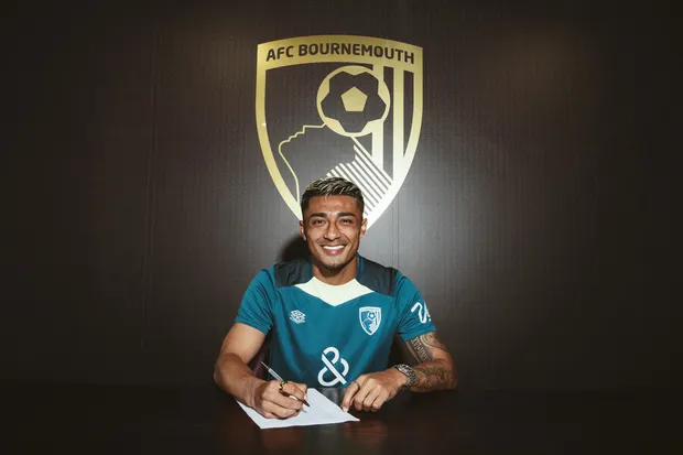 Julian Araujo signing for